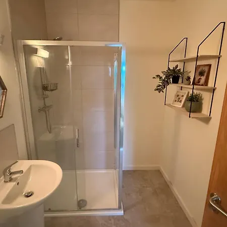 House Sleeps 6 With Parking Casa vacanze *
